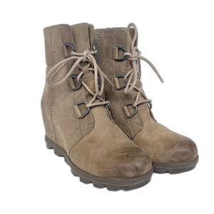 Sorel Lace Up Wedge Boot - Waterproof, Genuine Leather - Women’s 8